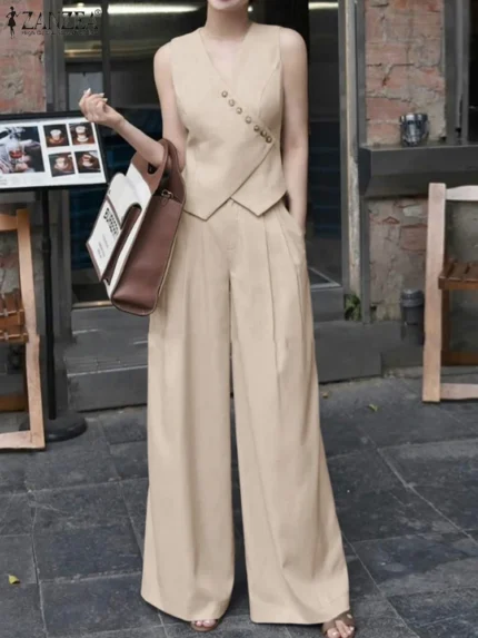 طقم نسائي أنيق من